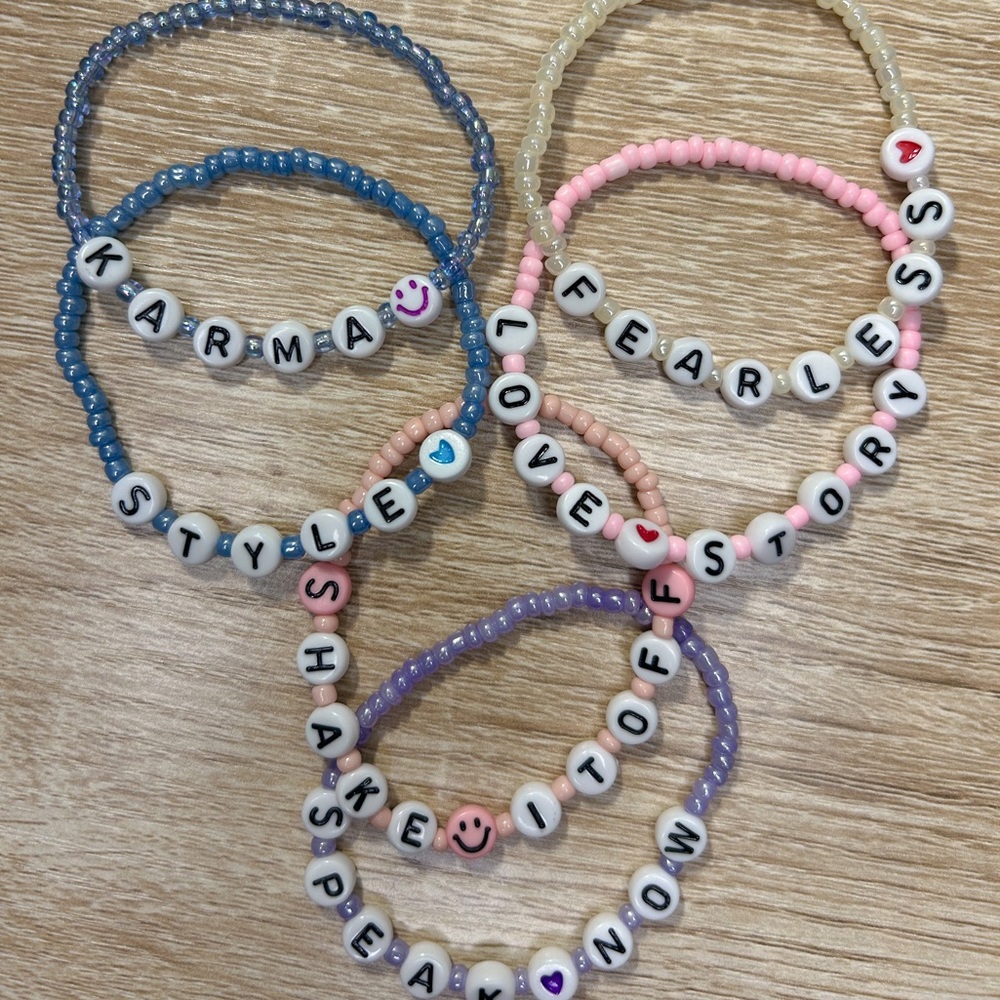 6 taylor swift beaded friendship bracelet